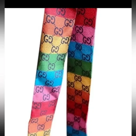 Designer Limited Edition Silk Multicolor Limited Edition Logo Scarf NWWT - Picture 7 of 9